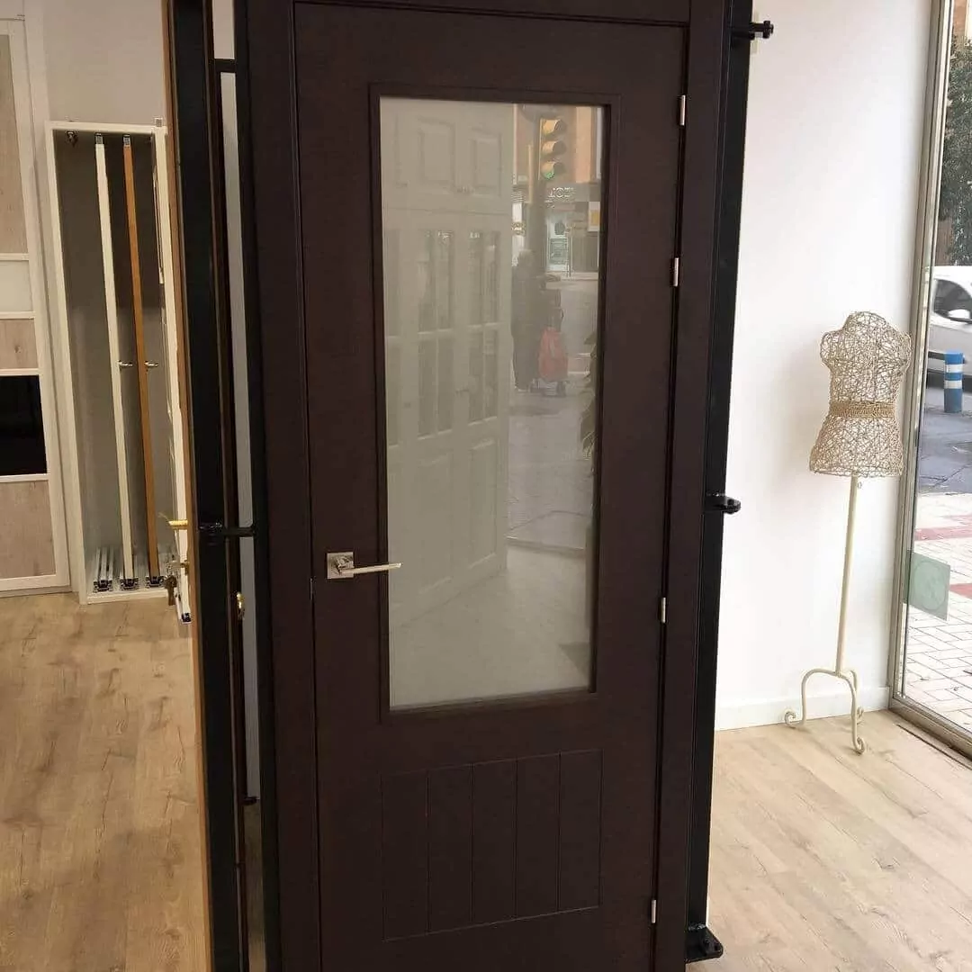 Tenemos la puerta de paso que estás buscando Tenemos la puerta de paso que estás buscando | Larmario