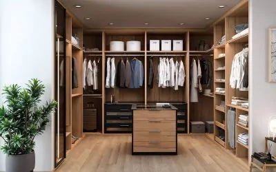 Cómo organizar el vestidor. Aparece la imagen de un vestidor de frente.